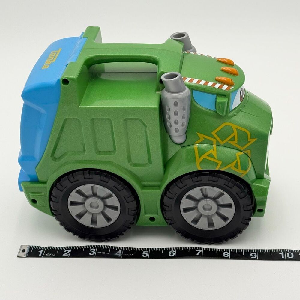 Hasbro Tonka Chuck & Friends "Rowdy the Garbage Truck 2009 10” Green Plastic Tra - Picture 10 of 12